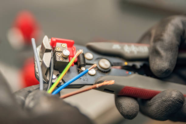 Best Electrical Contractors for Businesses  in Gluckstadt, MS
